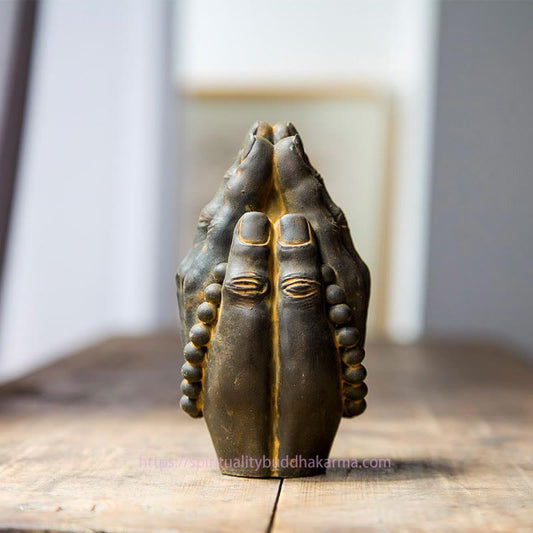 Spirituality Handmade Buddha Hand Namaste Iron Powder Rust Cast Resin Statue Decoration