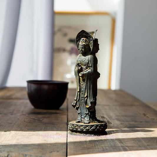Spirituality Three-sided Kwan Yin Avalokitesvara Iron Powder Rust Cast Resin Statue Wealth Desk Decoration