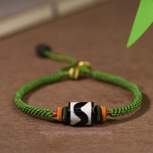 Tibetan Knot Protection Handmade Tibetan Dzi Bead Protection Braided Green Rope Bracelet