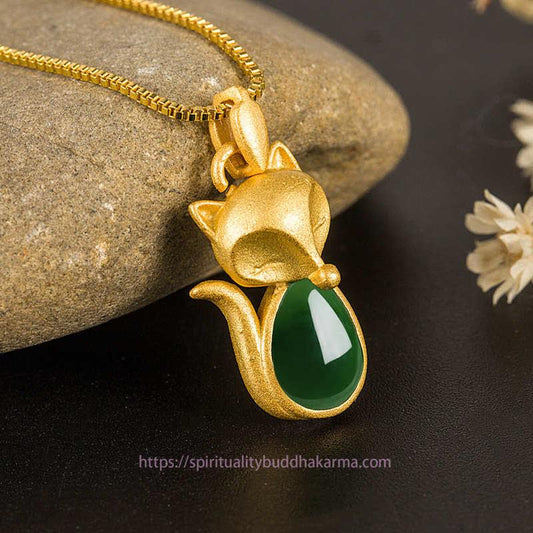 Jade Green Chalcedony Fox Pattern Courage Necklace Pendant