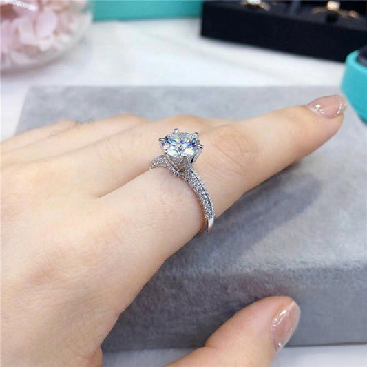 Classic Six-Prong Crown Moissanite Diamond Ring: Radiant Brilliance, Timeless Promise