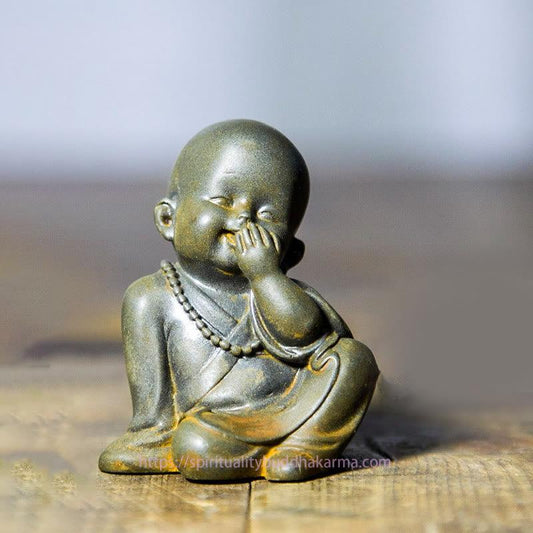 Spirituality Small Meditating Monk Iron Powder Rust Cast Resin Statue Desk Decoration