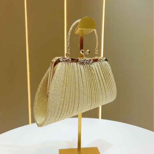 Elegant Glittering Gold Evening Clutch – Must-Have Accessory for Formal Attire