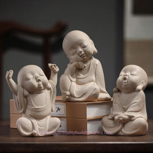 Spirituality Tibetan Meditation Buddha Monk Blessing Serenity Resin Home Decoration